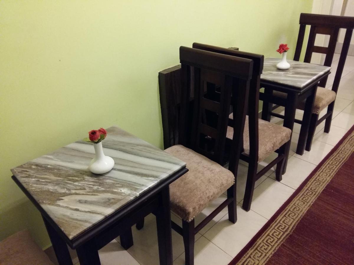 Golden Star Hostel Kair